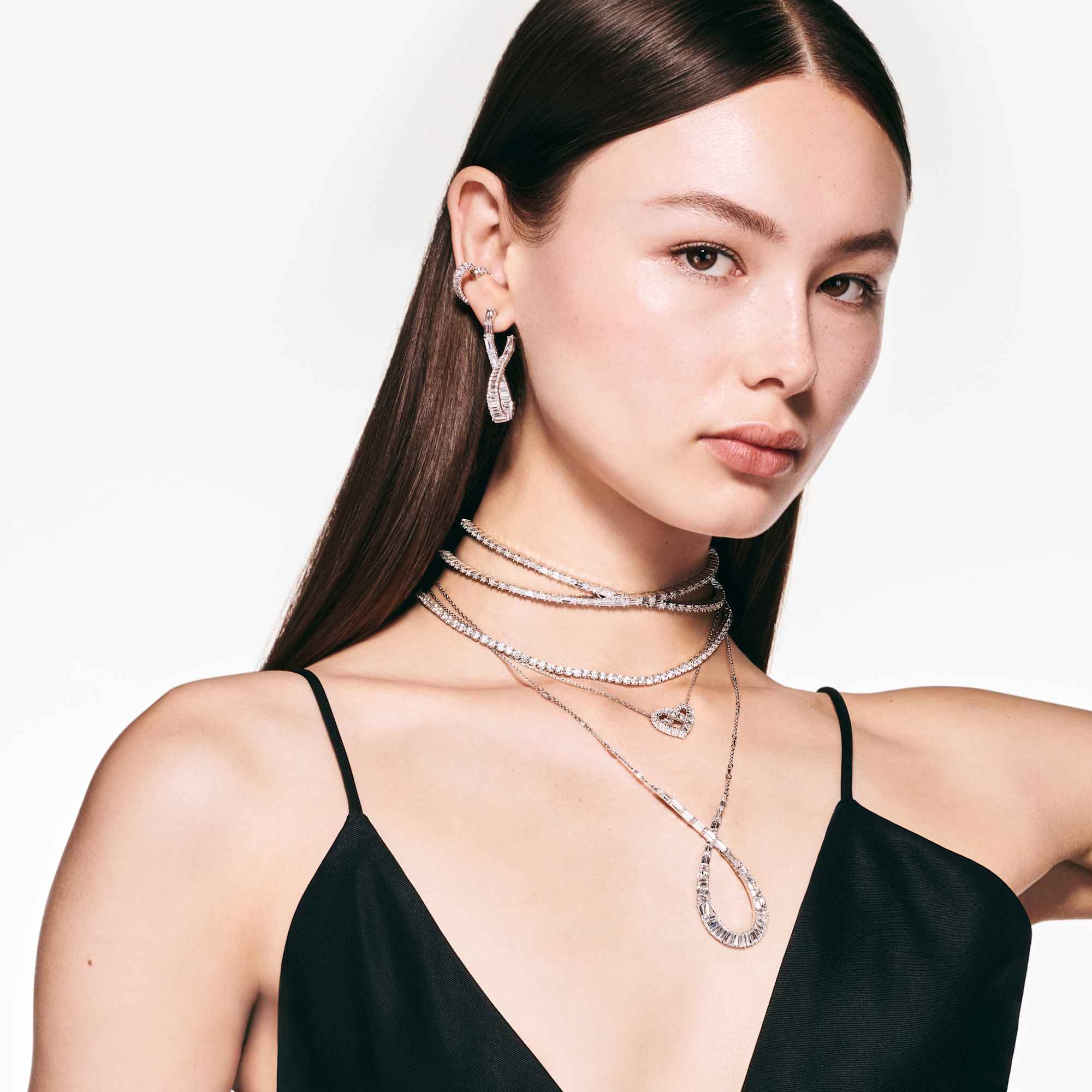 עגילי Hyperbola בציפוי רודיום מבריק SWAROVSKI