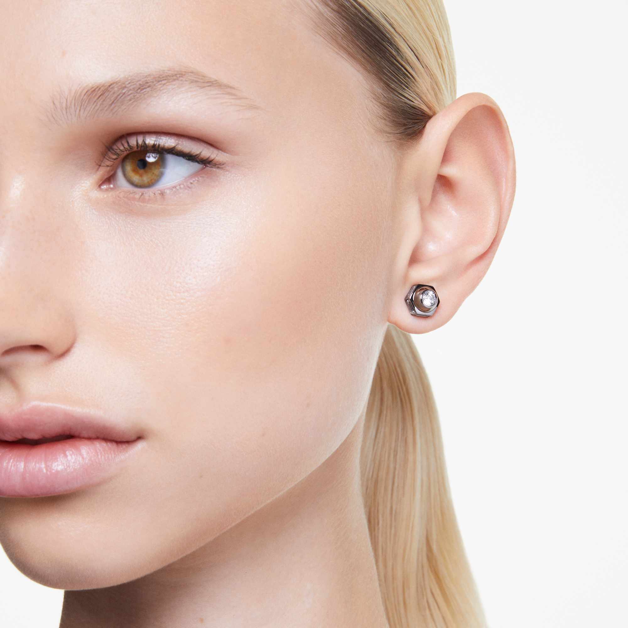 עגילי Numina בציפוי רודניום שחור SWAROVSKI