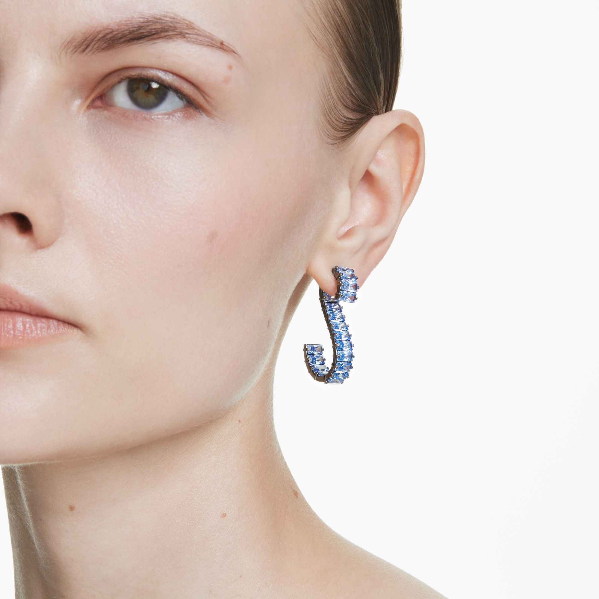 עגילי Matrix בציפוי רותניום שחור SWAROVSKI